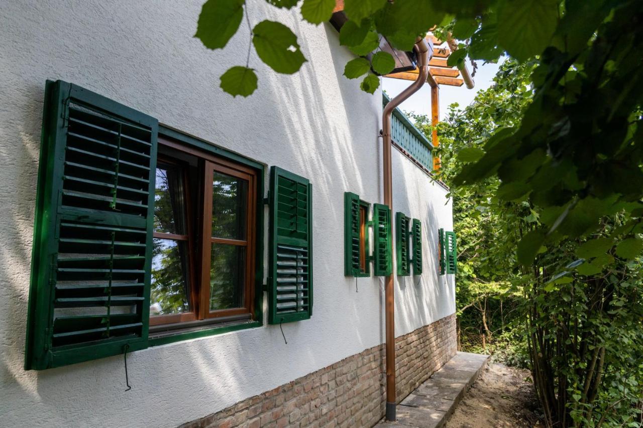 Egercottages - Rose Appartement *