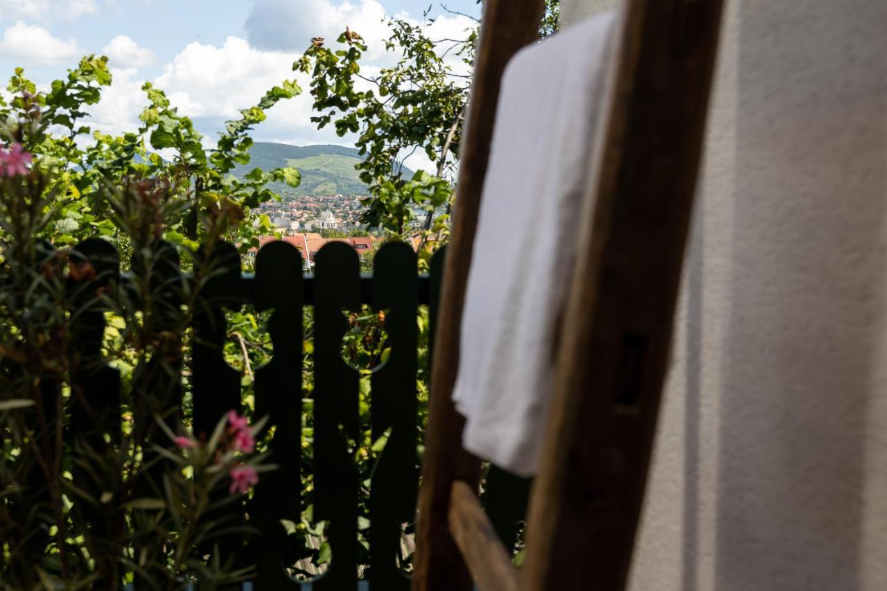 Egercottages - Rose Apartament